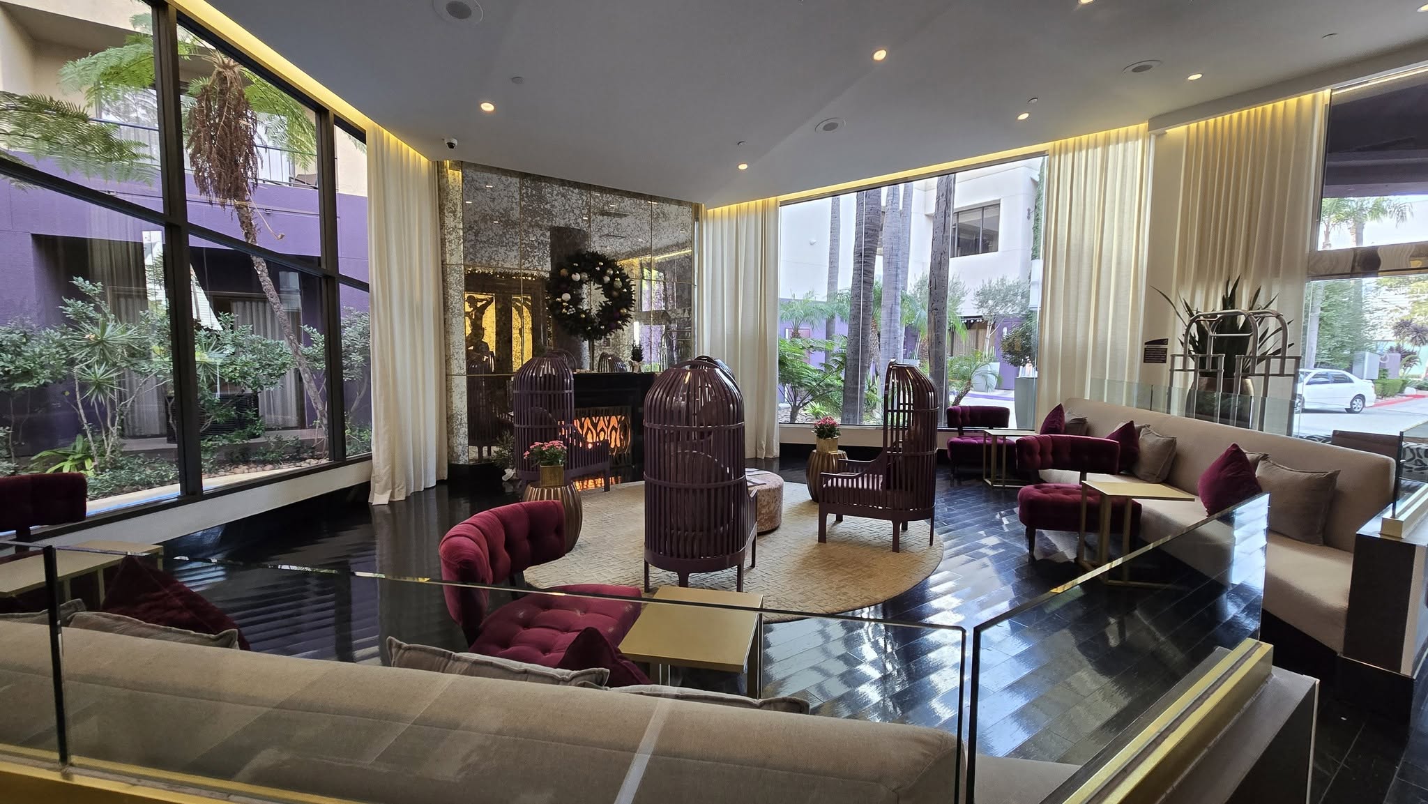 Avenue of the Arts Costa Mesa, a Tribute Portfolio Hotel - Photo 4