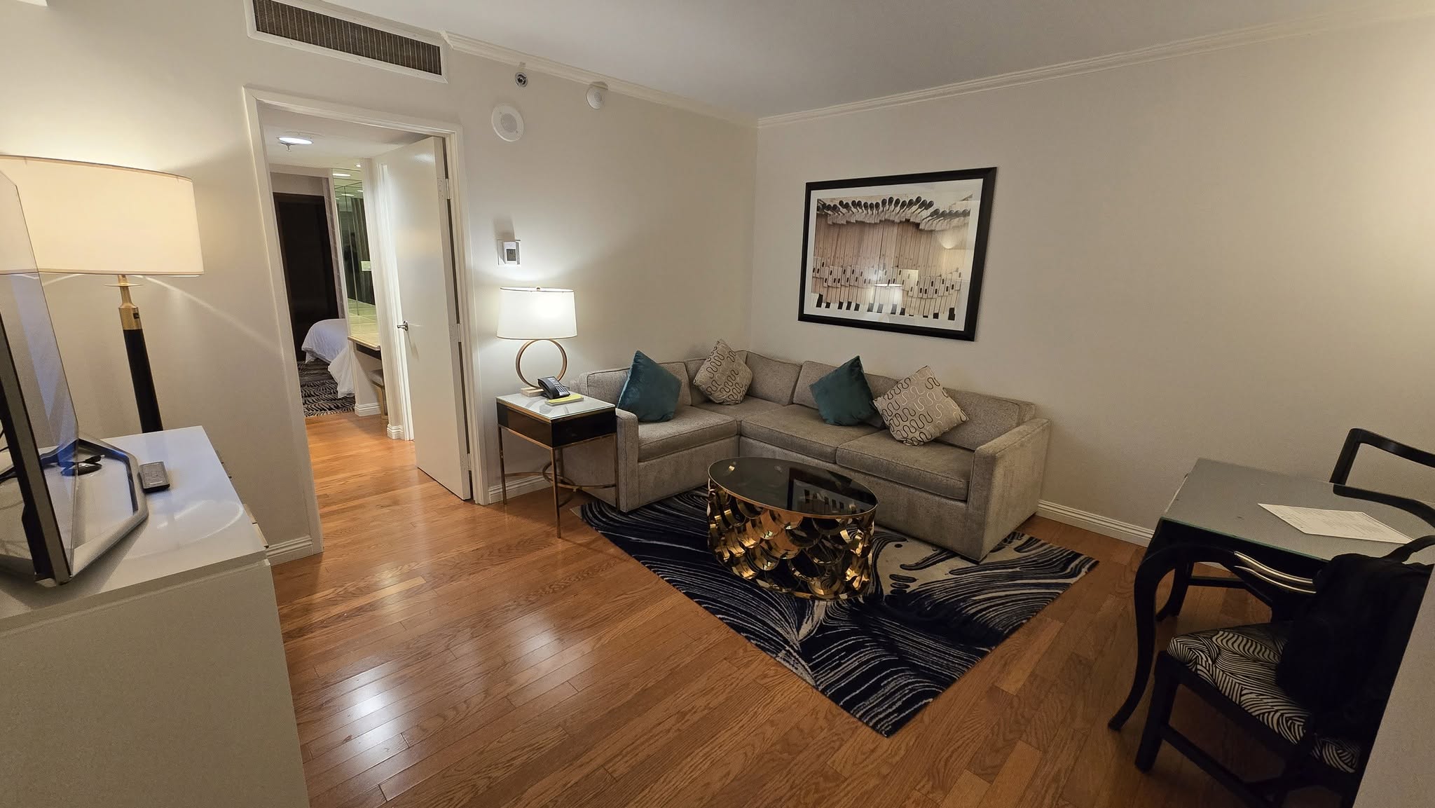 Avenue of the Arts Costa Mesa, a Tribute Portfolio Hotel