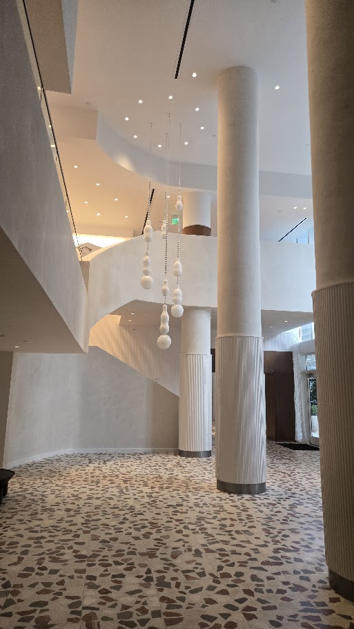 Grand Mezzanine Atrium with Cascading Pendant Lights