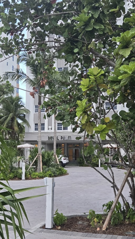 Royal Palm South Beach Miami, a Tribute Portfolio Resort - Photo 35